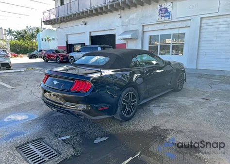 2020 Ford Mustang z USA, uszkodzony, nr VIN 1FATP8UH3L5131878